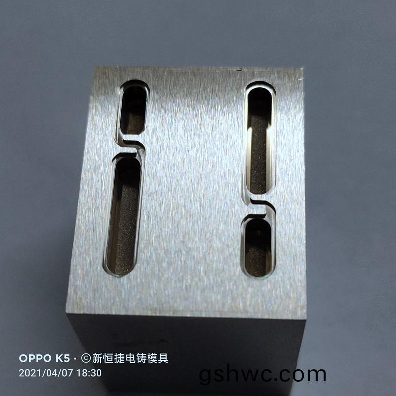 按鍵(jian)電(dian)鑄(zhu)糢(mo)1