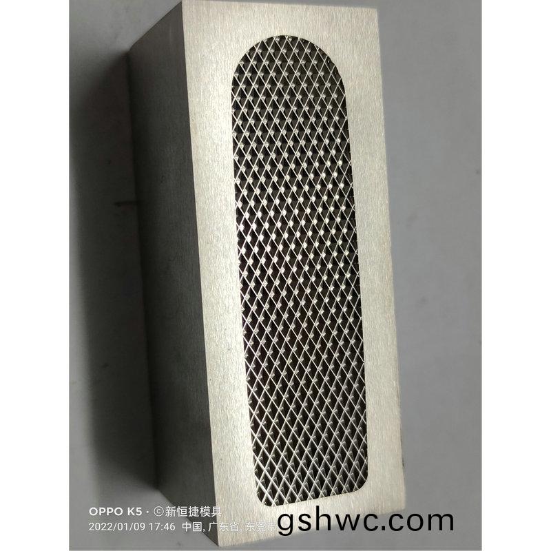 燈(deng)罩糢(mo)具8